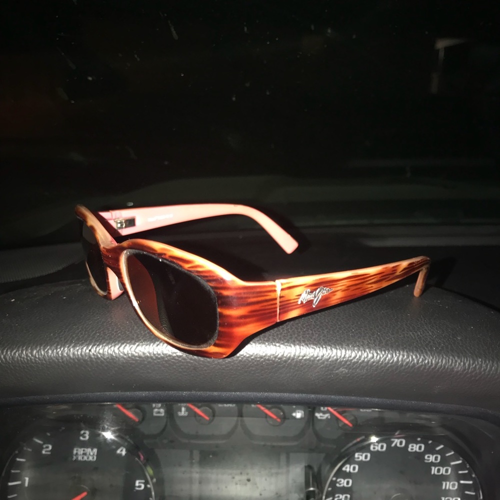 Maui Jim punchbowls